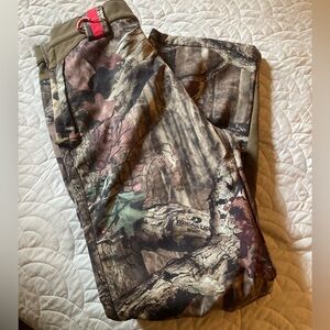 Mossey oak camo hunting pants